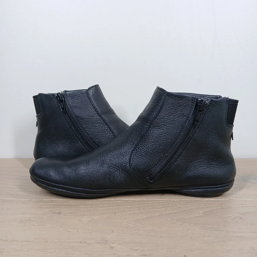 Camper Ankle Boots Womens 9 Black Leather Minimalist Comfort Casual Zip